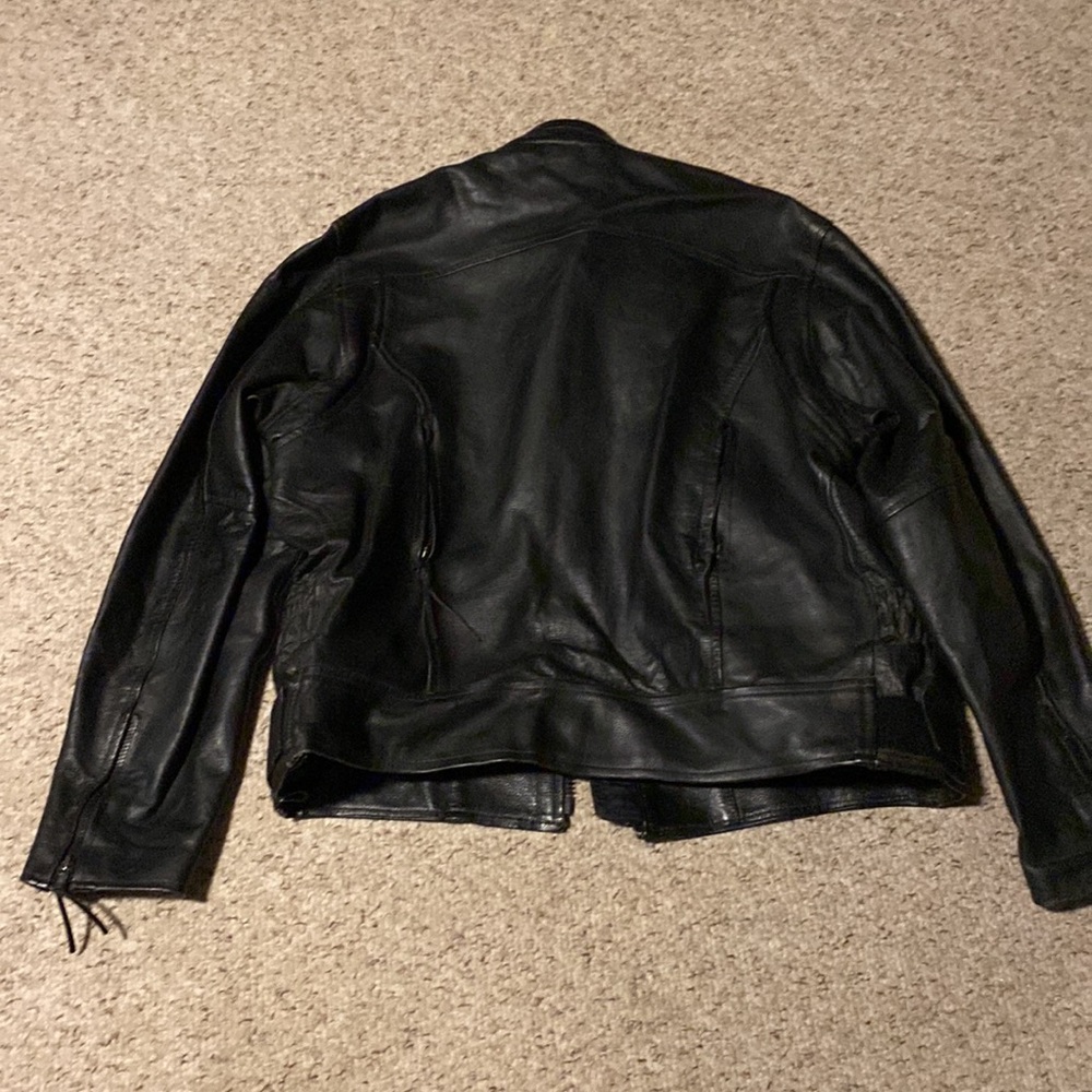 Leather jacket - Picture 3 of 5